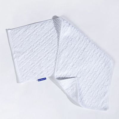 The Streets Trap Towel White - Valkoinen - Lisätarvikkeet