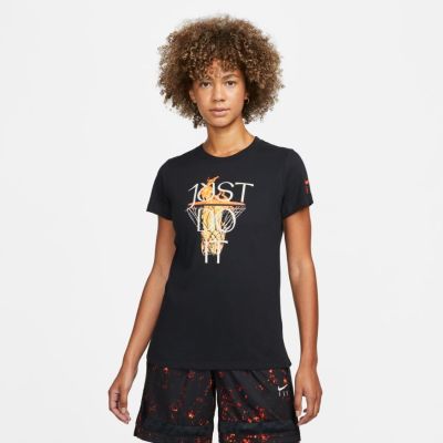 Nike Dri-Fit "Just Do It" Wmns Basketball Tee - Musta - Lyhythihainen T-paita Nike Dri-Fit "Just Do It" Wmns Basketball Tee - Musta - Lyhythihainen T-paita